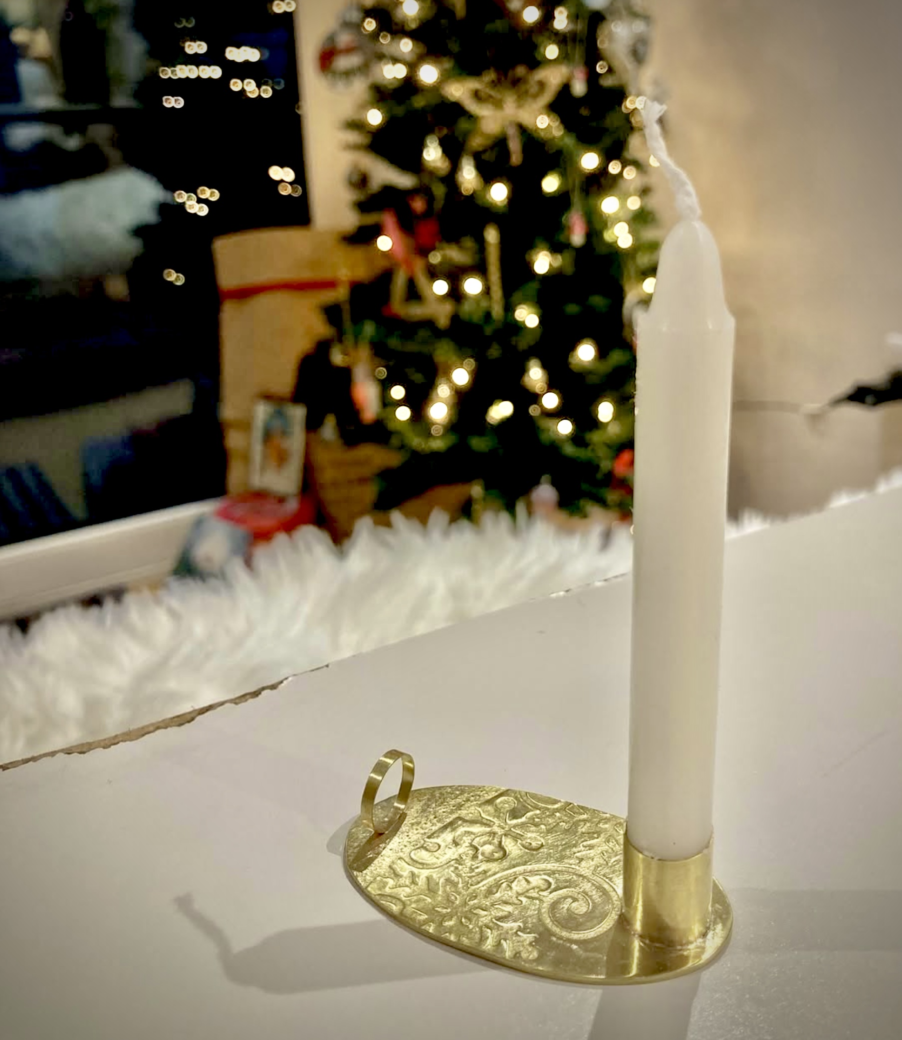 Festive Brass Candle Holder - Image 4