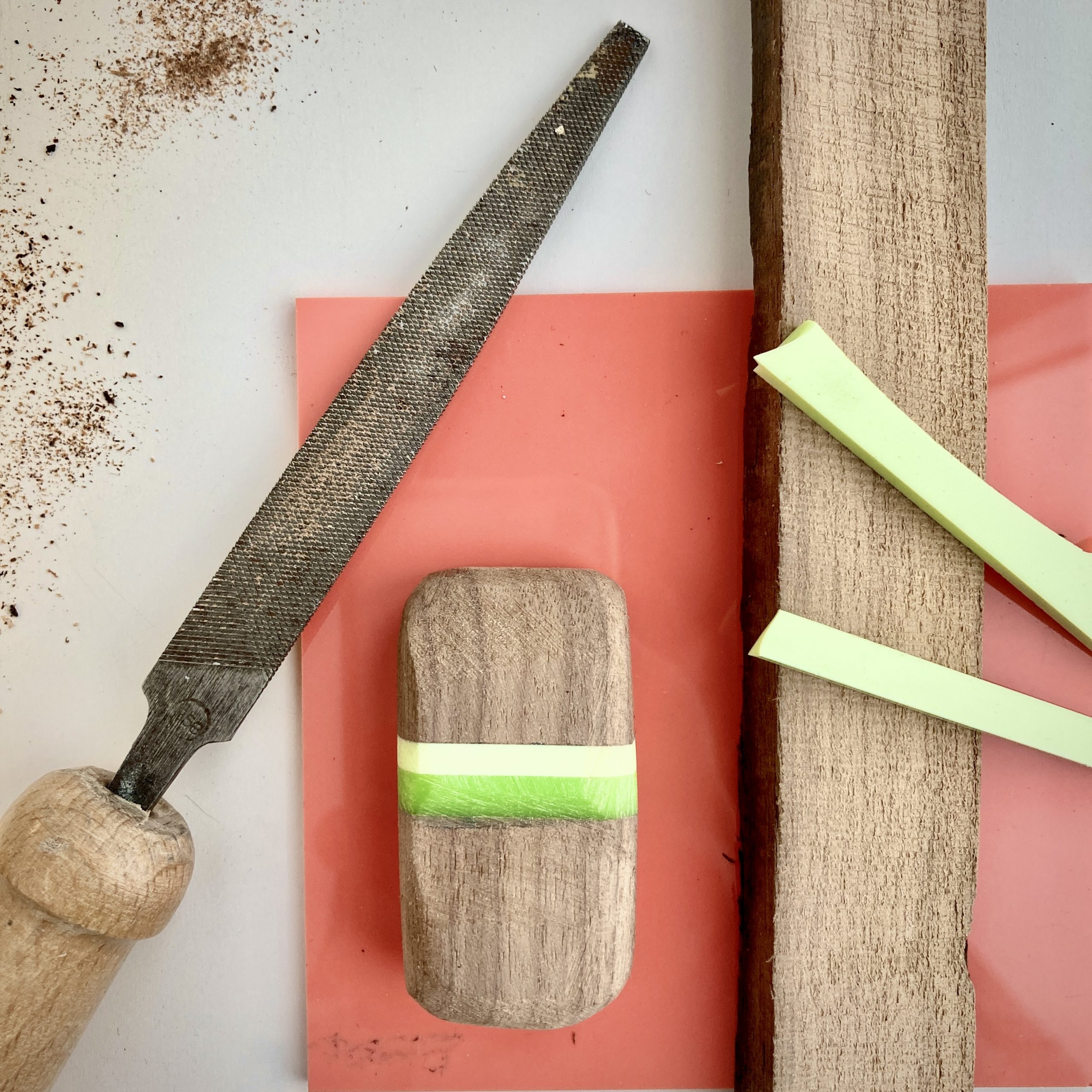 Layered Wood & Acrylic Jewellery Workshop - Image 4