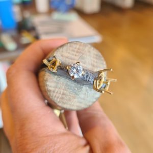 Professional Stone Setting in Cast Mounts - Summer School